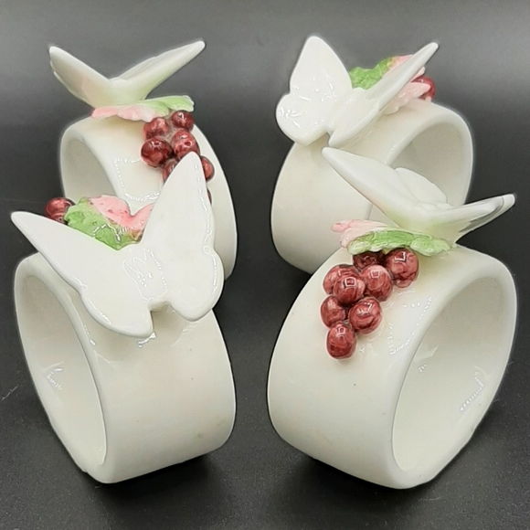 Vintage Napkin Ring Holders Butterfly & Grapes Set of 4 Bone China Japan - Picture 1 of 8